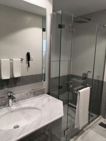 Imagen de la habitación del Holiday Villa Hail Hotel. Foto 9