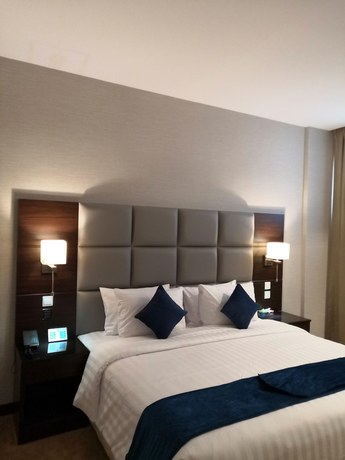 Imagen de la habitación del Holiday Villa Hail Hotel. Foto 12