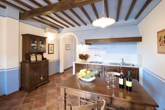 Imagen general del Holiday-Home with pool in San Gimignano. Foto 5