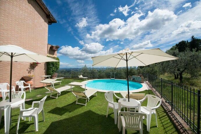 Imagen general del Holiday-Home with pool in San Gimignano. Foto 6