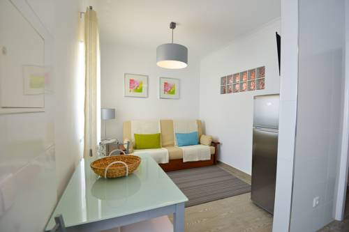 Imagen de los interiores del Holidays Nazaré Centro. Foto 16