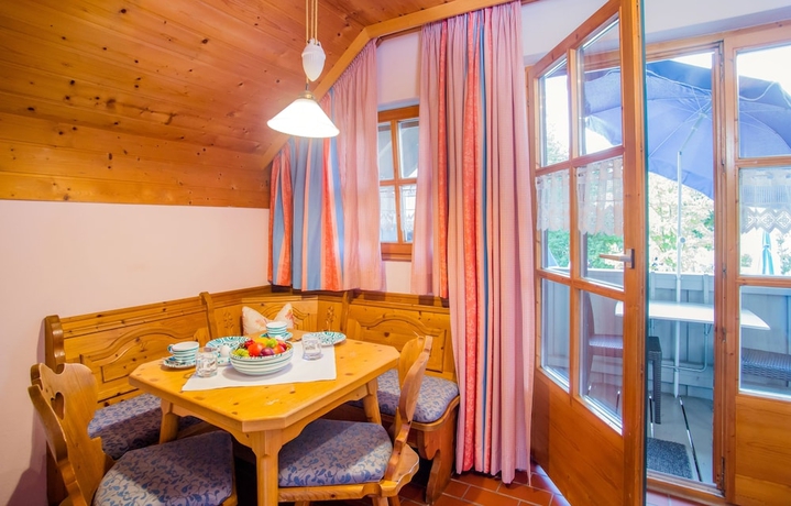 Imagen de la habitación del Holmernhof Dreiquellenbad Camping. Foto 10
