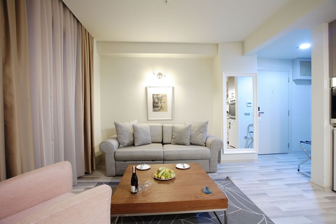 Imagen de los interiores del Home Stay Home Sisli. Foto 12