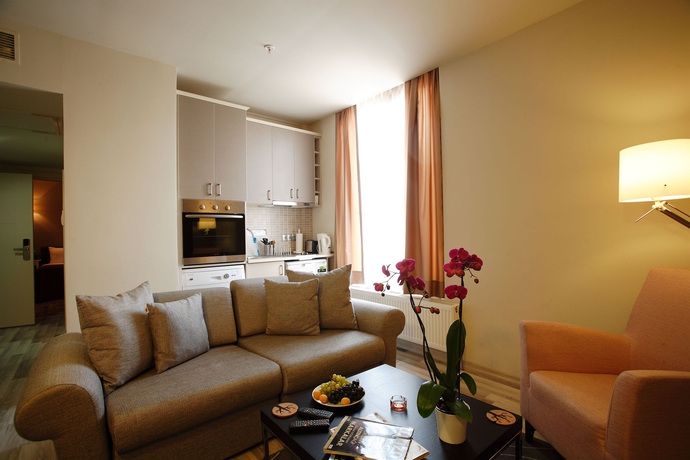 Imagen de los interiores del Home Stay Home Sisli. Foto 13