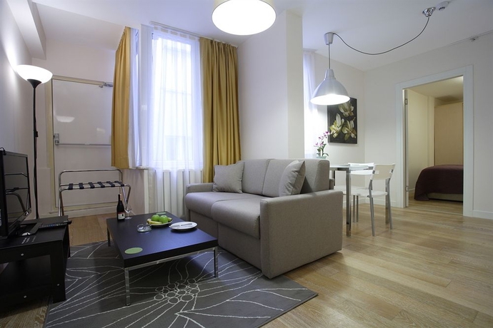 Imagen de los interiores del Home Suite Home Valikonagi. Foto 14
