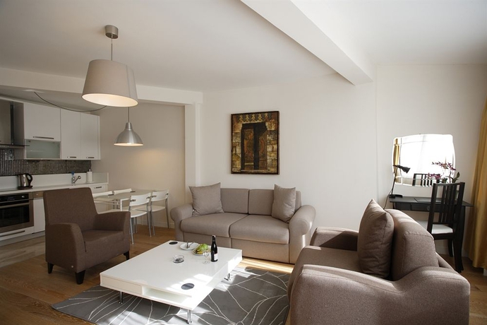 Imagen de los interiores del Home Suite Home Valikonagi. Foto 15