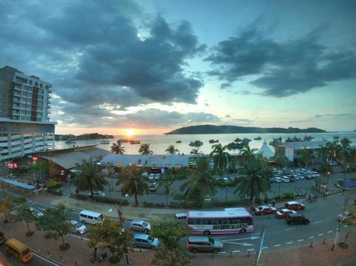 Imagen general del Homy Seafront Hostel. Foto 10