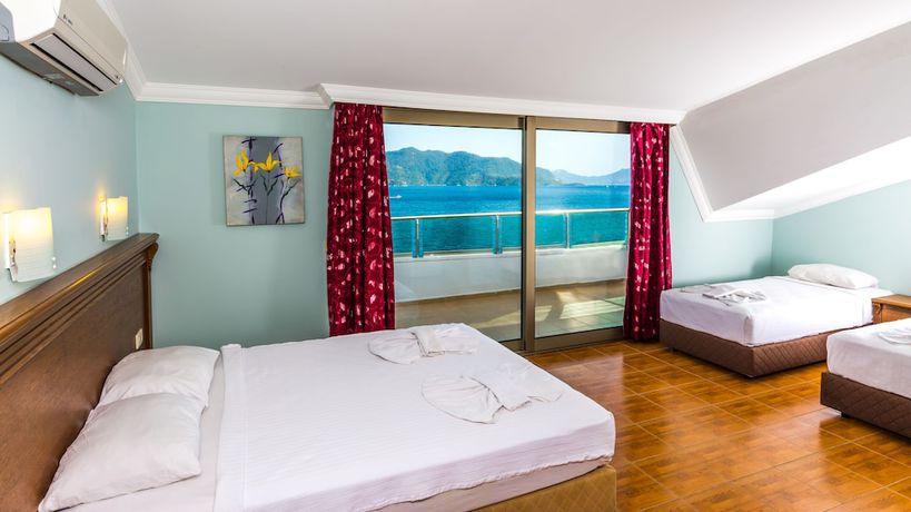 Imagen de la habitación del Honeymoon Hotel. Foto 5