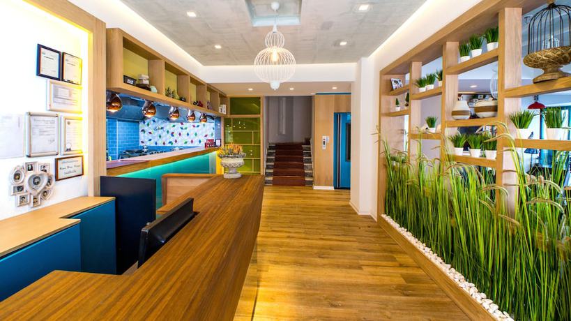 Imagen de los interiores del Honeymoon Hotel. Foto 17