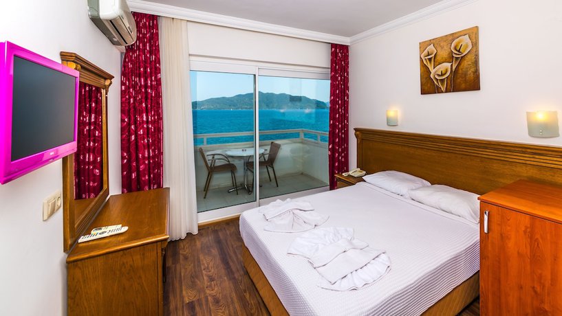 Imagen de la habitación del Honeymoon Hotel. Foto 8