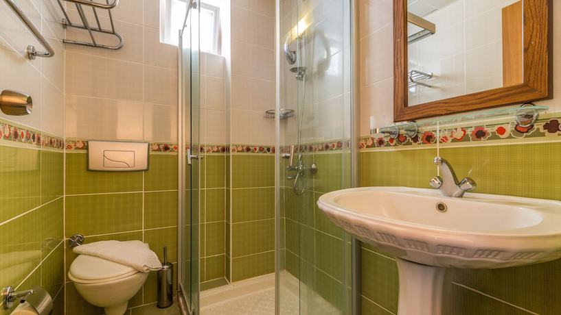 Imagen de la habitación del Honeymoon Hotel. Foto 10
