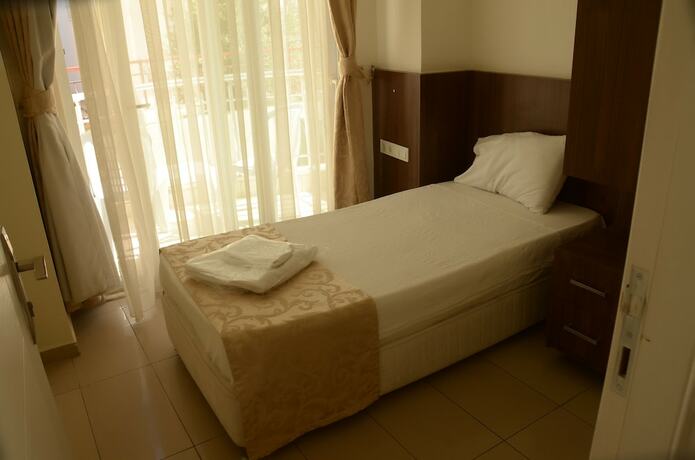 Imagen de la habitación del Honor A Pansiyon Side. Foto 15