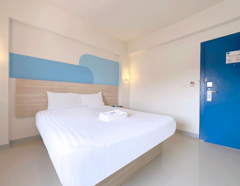 Imagen general del Hop Inn Sakon Nakhon. Foto 13