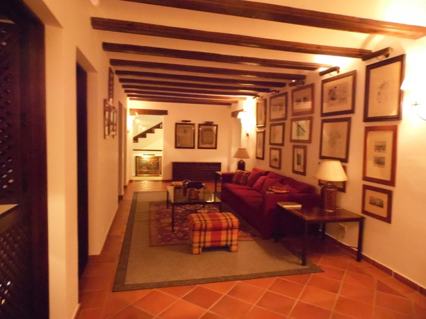 Imagen de los interiores del Hospederia Palacio La Iglesuela Del Cid. Foto 8