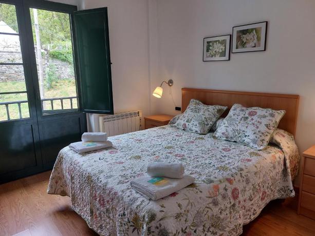 Imagen general del Hospeder&iacute;a Externa del Monasterio. Foto 2