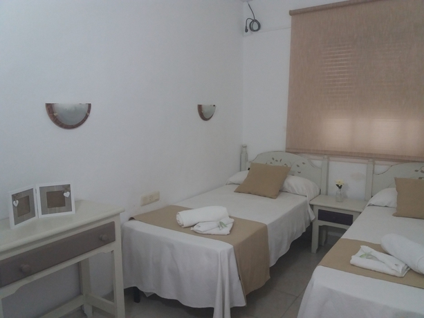 Imagen de la habitación del Hospedería Islasol. Foto 3