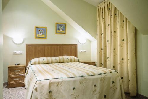 Imagen de la habitación del Hospedería Puerta De La Catedral, Ciudad Rodrigo. Foto 2