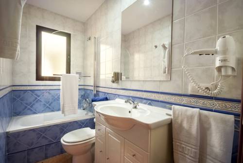 Imagen de la habitación del Hospital De Peregrinos. Foto 3