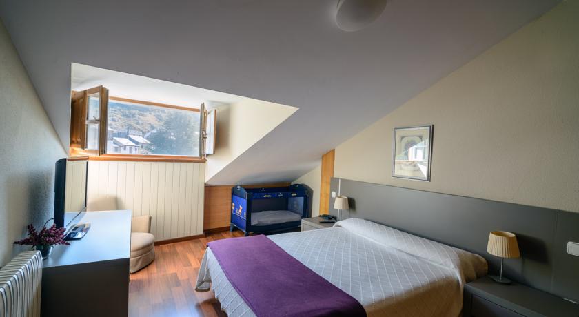 Imagen general del Hostal El Palacio. Foto 2