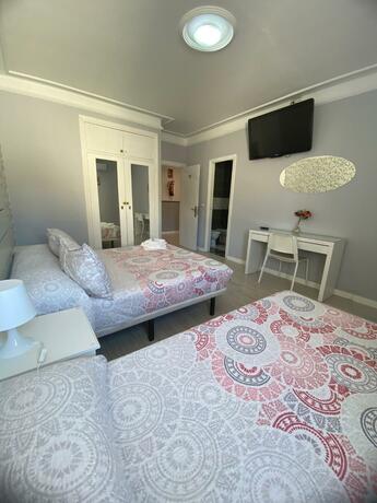 Imagen general del Hostal Fuente del Pino. Foto 16