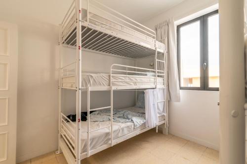 Imagen general del Hostal Las Palmas by YouRoom. Foto 11