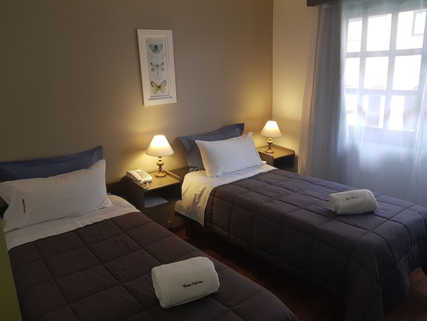 Imagen de la habitación del Hostal Malvinas. Foto 11