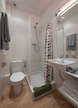 Imagen de la habitación del Hostalet De Barcelona. Foto 5