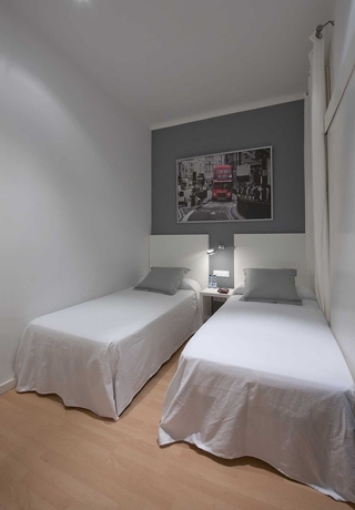 Imagen de la habitación del Hostalet De Barcelona. Foto 7