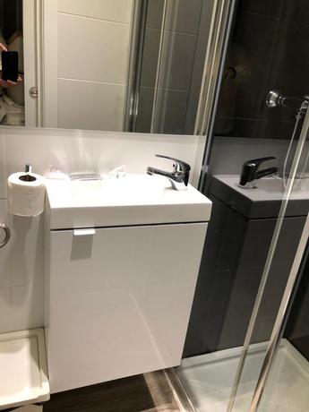 Imagen de la habitación del Hostalin Madrid Atocha. Foto 8