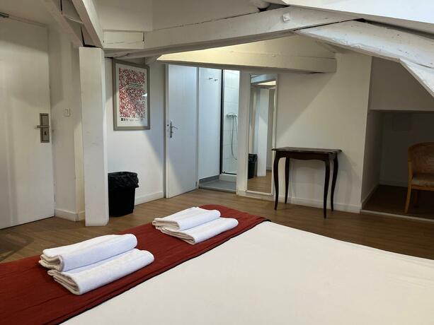 Imagen general del Hostel 20 Bayonne. Foto 8