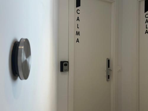 Imagen de la habitación del Hostel Alicante A-cero Living. Foto 16