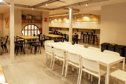 Imagen general del Hostel Catedral Burgos. Foto 4