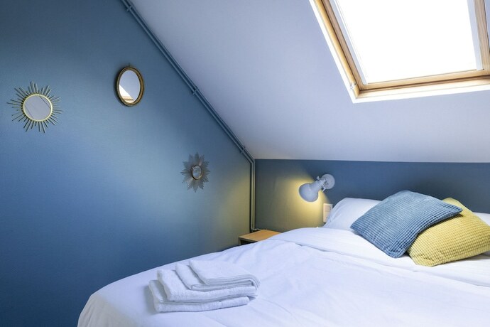 Imagen de la habitación del Hostel La Maison Montreau. Foto 11