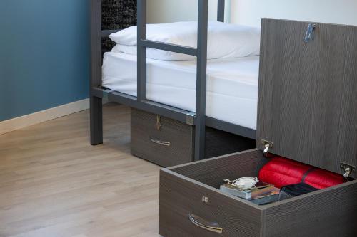 Imagen de la habitación del Hostel La Pedriza. Foto 17