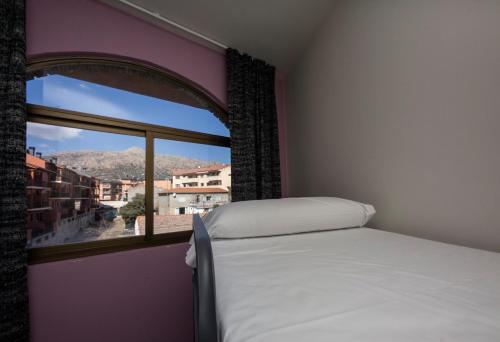 Imagen de la habitación del Hostel La Pedriza. Foto 19