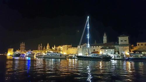 Imagen general del Hostel Marina Trogir. Foto 5