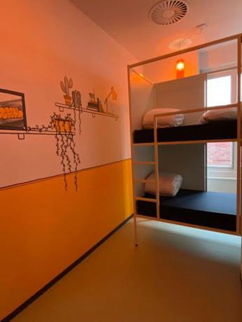 Imagen general del Hostel & Bar De Basis. Foto 3
