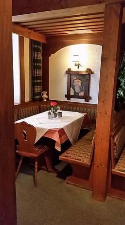 Imagen del bar/restaurante del Hostel zum L&ouml;wen, Todtmoos. Foto 5