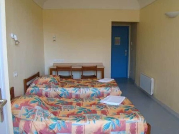 Imagen de la habitación del Hostellerie Charles de Foucauld. Foto 15