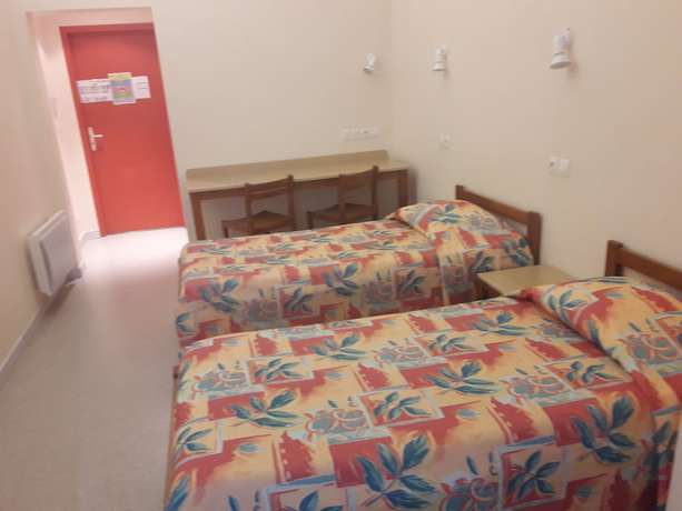 Imagen de la habitación del Hostellerie Charles de Foucauld. Foto 16