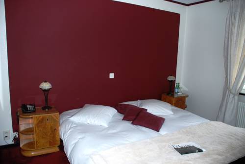 Imagen de la habitación del Hostellerie De Gen&egrave;ve, VEVEY . Foto 13