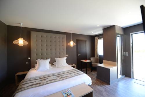 Imagen de la habitación del Hostellerie De La Renaissance. Foto 4
