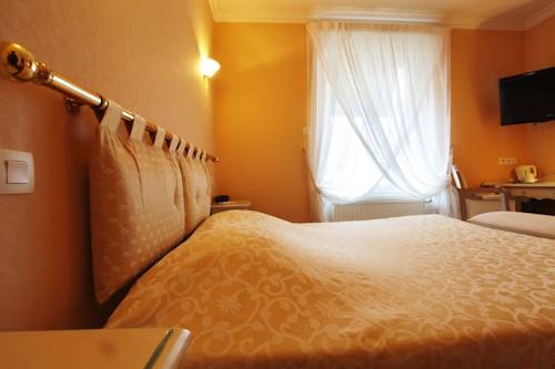 Imagen de la habitación del Hostellerie De La Renaissance. Foto 8