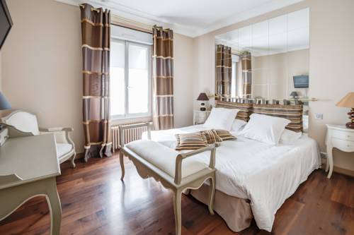 Imagen de la habitación del Hostellerie De La Renaissance. Foto 12