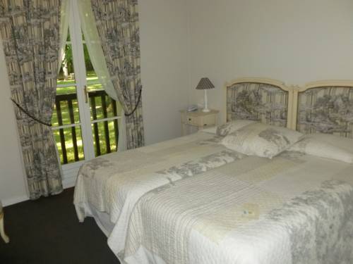 Imagen de la habitación del Hostellerie Du Royal Lieu. Foto 5