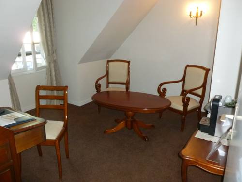 Imagen de la habitación del Hostellerie Du Royal Lieu. Foto 7