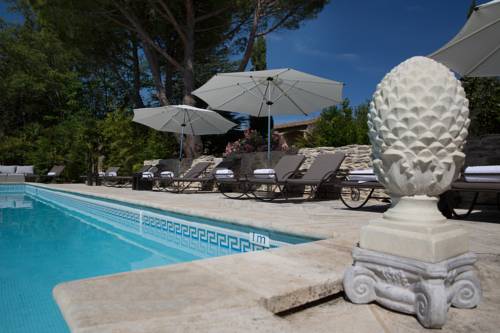 Imagen de la habitación del Hostellerie Le Roy Soleil. Foto 6