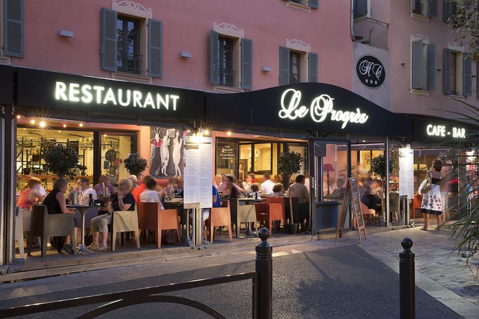 Imagen del bar/restaurante del Hostellerie du Cigalou, Bormes-les-Mimosas. Foto 2