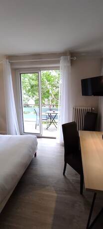 Imagen de la habitación del Hostellerie du Parc, Labarthe-Inard. Foto 18