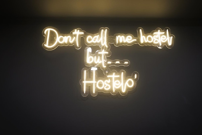 Imagen de los interiores del Hostel&ograve; Luxury Hostel. Foto 16
